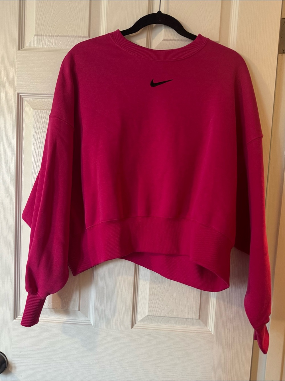 Nike Women's Hot Pink Cropped Sweatshirt with Black Swoosh Sz S